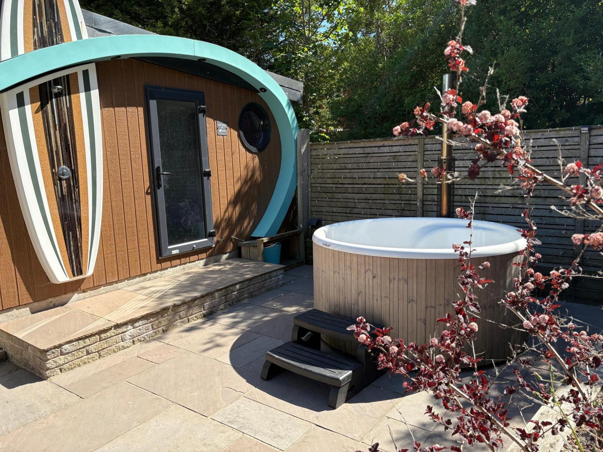 Elletson Park Wood Fired Hot Tubs, Caravans & Pods Pilling Exterior photo